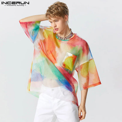 INCERUN Tops 2023 Amerikanischer Stil Neue Männer Bunte Batik Durchsichtige Mesh-T-Shirts Casual Party 3/4 Ärmel Dünnes Camiseta S-5XL