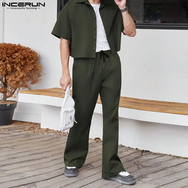 2024 Hommes Ensembles Couleur Unie Streetwear Revers Manches Courtes Chemise &amp; Pantalon Deux Pièces Ensembles Mode Hommes Costumes Décontractés S-5XL INCERUN