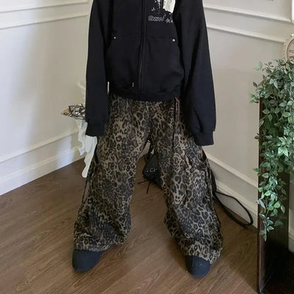 HOUZHOU Tan Leopard Cargohose Herren Y2K Fallschirm Übergröße Hose mit weitem Bein Männlich Streetwear Hip Hop Harajuku Animal Print