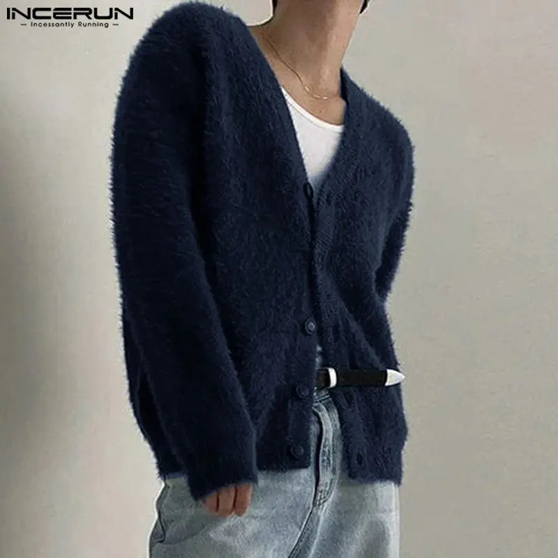 INCERUN Hommes Pulls Couleur Unie En Peluche Col En V À Manches Longues Cardigan Décontracté Hommes Streetwear 2023 Mode Loisirs Tricoté Vêtements D'extérieur