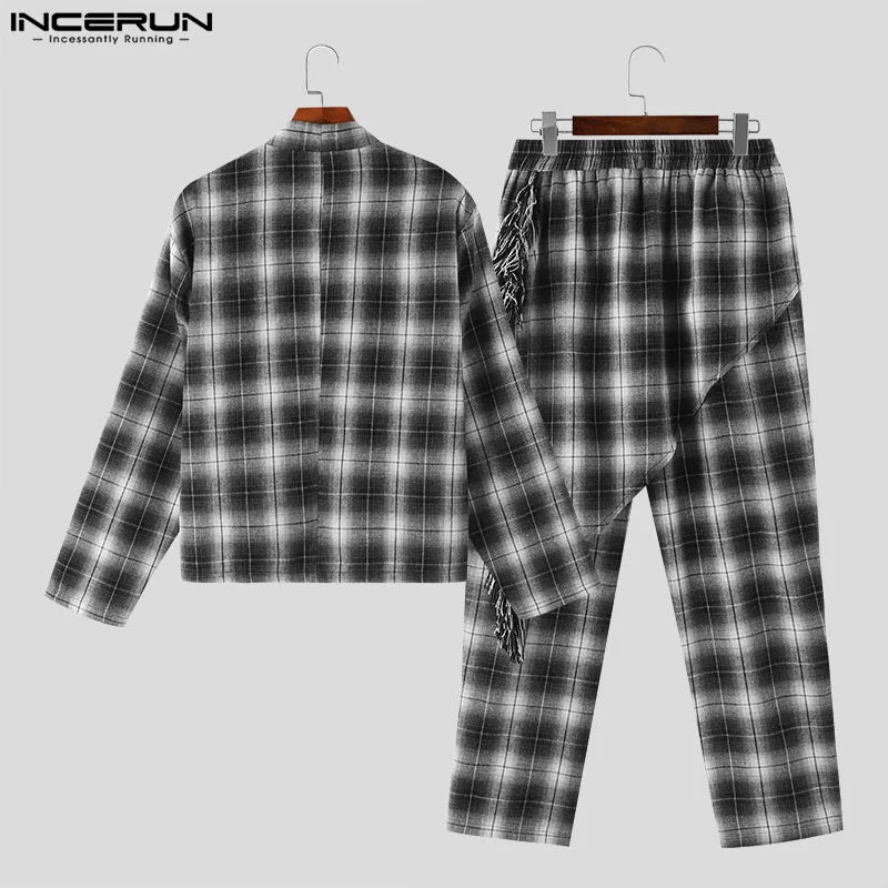 INCERUN 2024 Amerikanischen Stil Neue Männer Sets Plaid Cardigan Gefälschte Zwei-stück Design Lange Hosen Casual Streetwear Zwei-stück Sets S-5XL