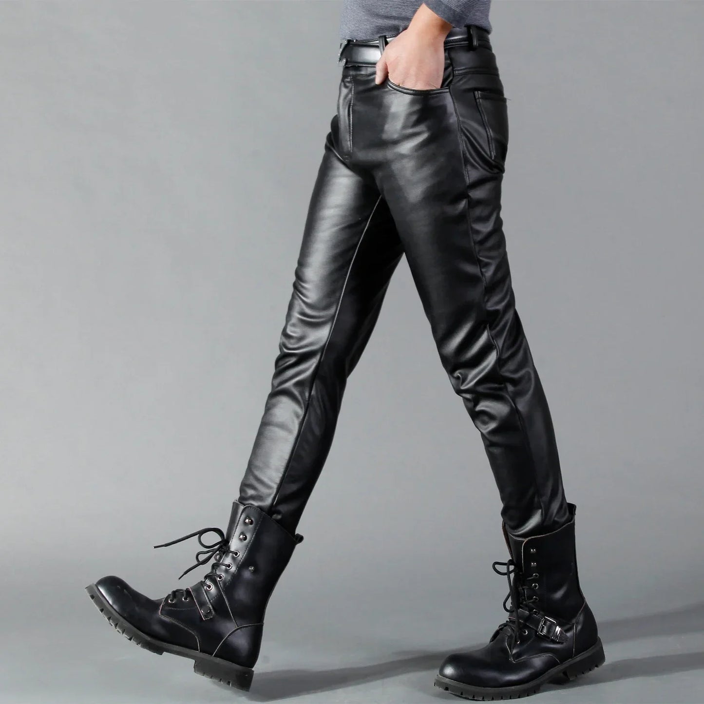 Pantalon en cuir pour homme coupe skinny élastique mode pantalon de motard en cuir PU pantalon de soirée et de danse mince