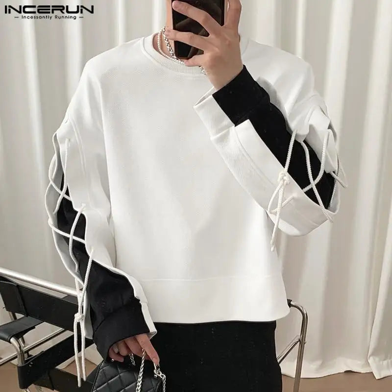 INCERUN Tops 2024 Style coréen Nouveaux hommes Noir et blanc Couleur contrastée Dentelle T-shirts Décontracté Streetwear Lâche O-cou Camiseta S-5XL